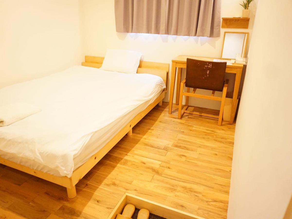 Beehive Hostel אוסקה מראה חיצוני תמונה