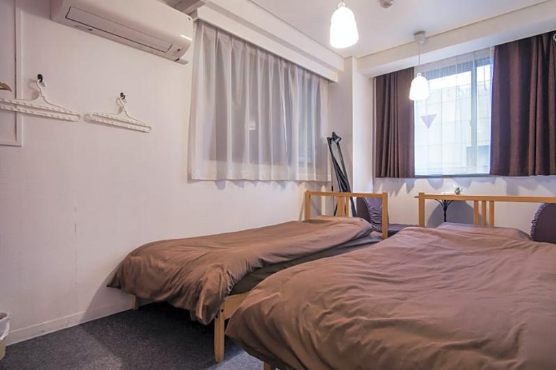 Beehive Hostel אוסקה מראה חיצוני תמונה